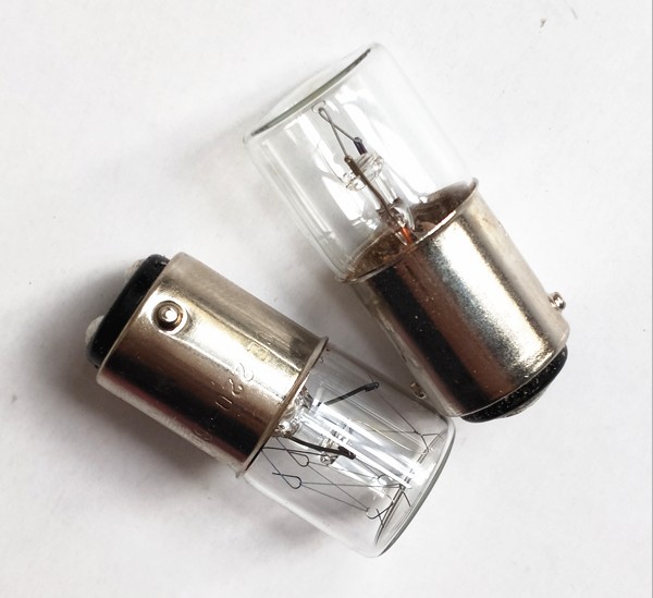 进口机床指示灯B15 24V30V110V220V5W10W卡口灯泡平头灯泡白炽灯