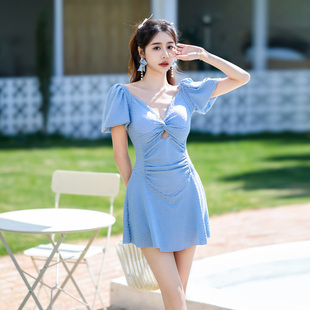 泡温泉泳装 泳衣女2025新款 冬连体保守遮肚显瘦遮肉高级感性感裙式