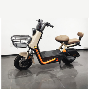 智能時尚 雅迪電動車冠能六代B60新款 代步電池長續(xù)航電動自行車