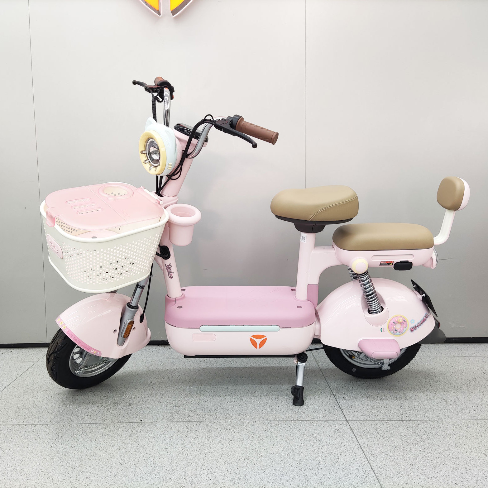 雅迪自行车48v铅酸石墨烯淘淘