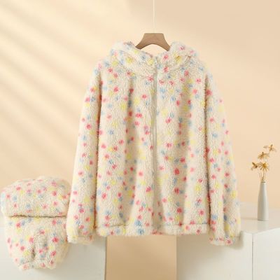 彩色点点女士加厚保暖珊瑚绒睡衣