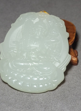 L012303 新疆的猫44.2克色调柔美鲜亮的青海老坑冰晴水虚空藏菩萨