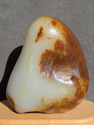 G011502新疆的猫204.2克玛丽艳浓郁聚红皮白肉羊脂玩籽 和田玉