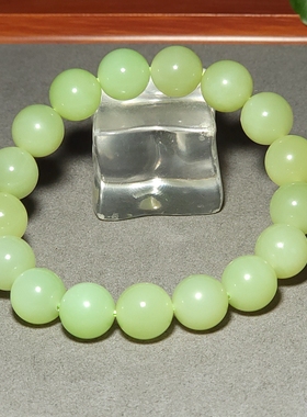 L011302 新疆的猫45.4克直径12mm光湛然黑羊洞碧玉手链和田玉