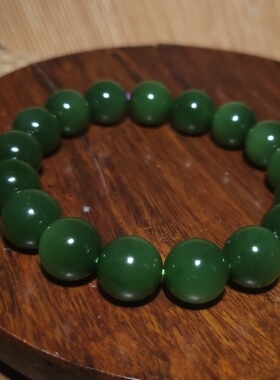 YQ031903新疆的猫46.9克直径12mm色调鲜艳冰底阳绿碧玉圆珠手链