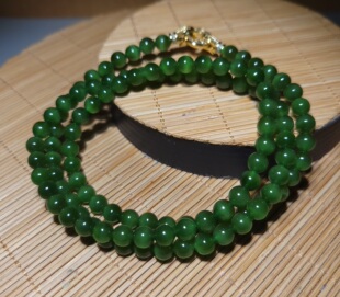 新疆的猫zg112504 38.8克冰莹剔透泛宝石光泽猫眼碧玉圆珠项链