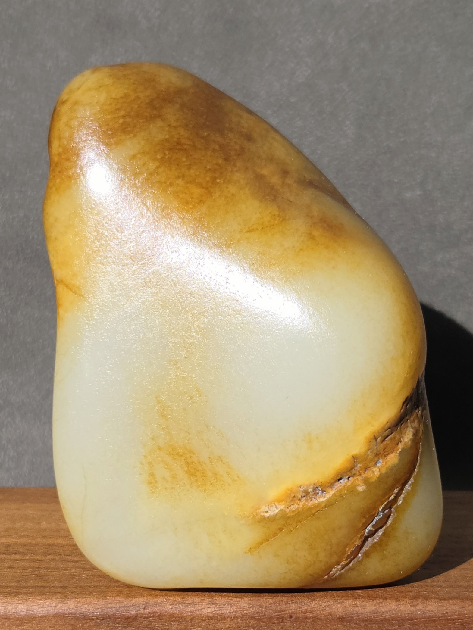 新疆的猫G112701 380.0克，上品超细肉满蕴黄皮的黄白籽