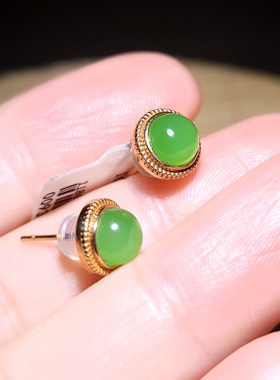 新疆的猫zg121012 1.9克脂粉度高油性强碧玉苹果绿18k金镶嵌耳钉