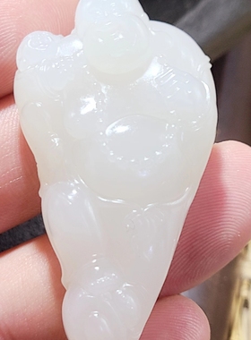 新疆的猫 W112002  25克，高白高密三高羊脂白玉籽料弥勒佛