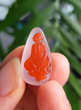 新疆的猫Z101703 4.4克，超冰玻璃底绝美“宝石级”南红苏工悟道