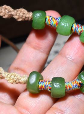 新疆的猫JJ010614  14.4克细腻手工精编的苹果绿仿古小手链