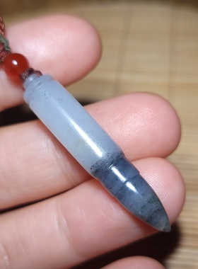 新疆的猫zg110401 6.0克含绳，顶细熟润黑白分明青花籽子弹