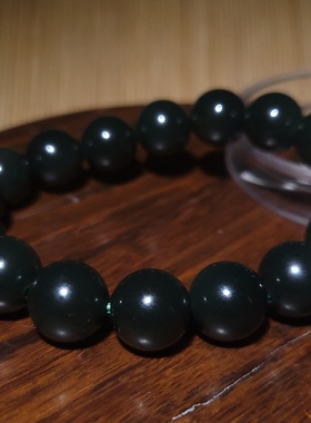 YQ012302新疆的猫43.57克珠径12mm细密油脂新疆塔县黑青玉手串