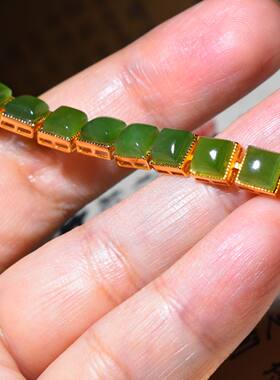 JJ031904新疆的猫6.3克款式精美阳绿925银镶方面和田玉碧玉手链