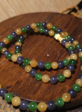 YQ031205 新疆的猫36.1克直径6mm色泽搭配绚丽和田玉多宝三色项链