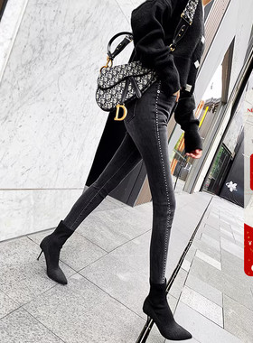 黑灰色重工毛边小脚牛仔裤女高腰2026春秋新款显瘦铆钉弹力铅笔裤