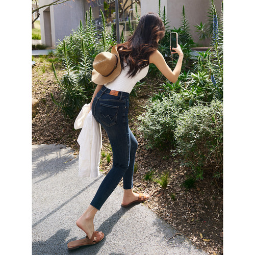 显瘦天花板~紧身小脚牛仔裤女夏季薄款深蓝色修身提臀九分铅笔裤