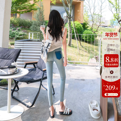 纤细腿型高腰小脚牛仔裤女春夏新款浅蓝色修身显瘦撞色紧身铅笔裤