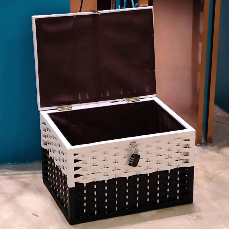 带锁能上锁收纳箱舍储物箱收纳筐