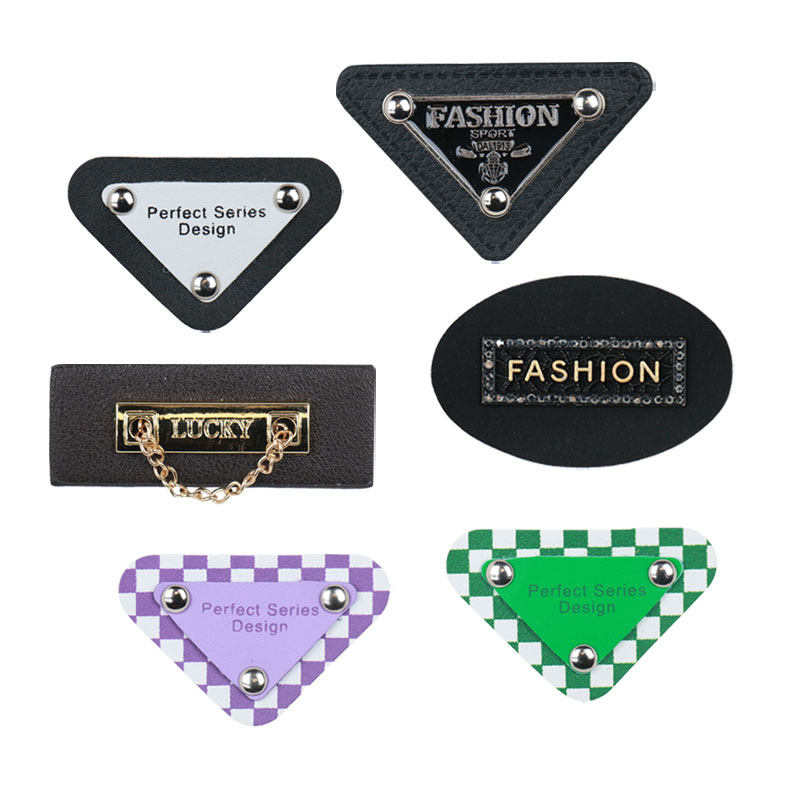 新品潮牌衣服装饰标志商标休闲裤子补丁百搭贴花服装辅料设计标签