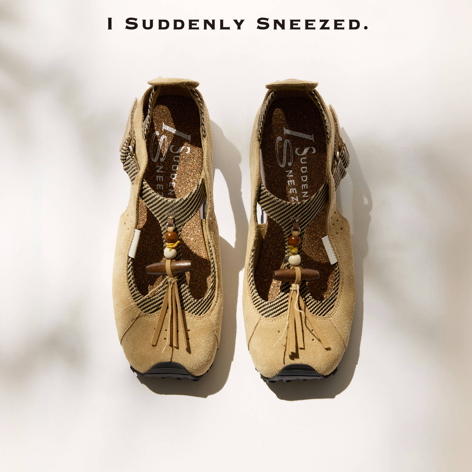 I Suddenly Sneezed度假感编织手工流苏挂件T带轻量化凉鞋 25新款