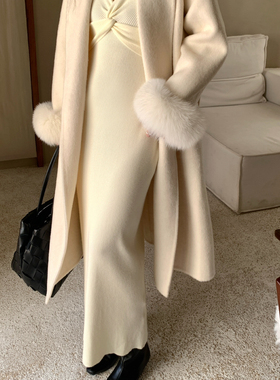 YOOMINI-长大衣2025冬羊毛外套(配可拆卸真狐狸毛袖