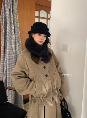 RS.WHMT-羽绒外套+百褶半身裙套装(配可拆卸环保毛领)