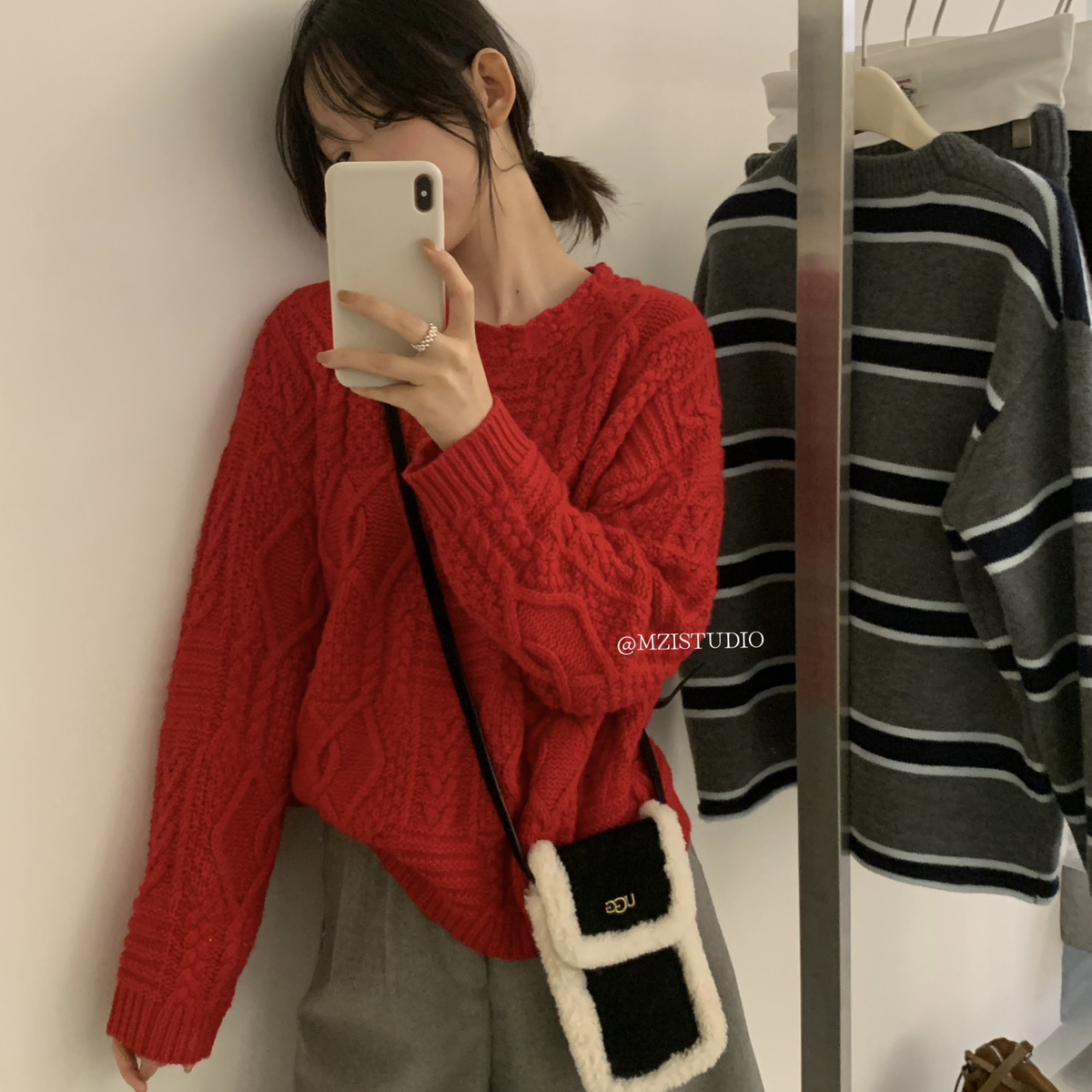 MZI STUDIO-毛重工松弛慵懒净色软糯亲肤套头保暖毛衣