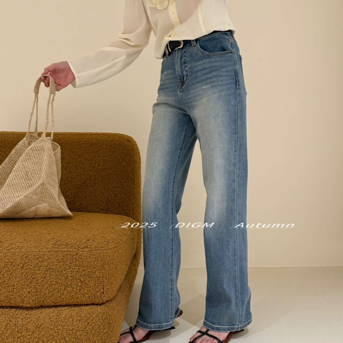 DIGM秋上新韩系简约百搭通勤复古洗水高腰显瘦直筒裤牛仔裤