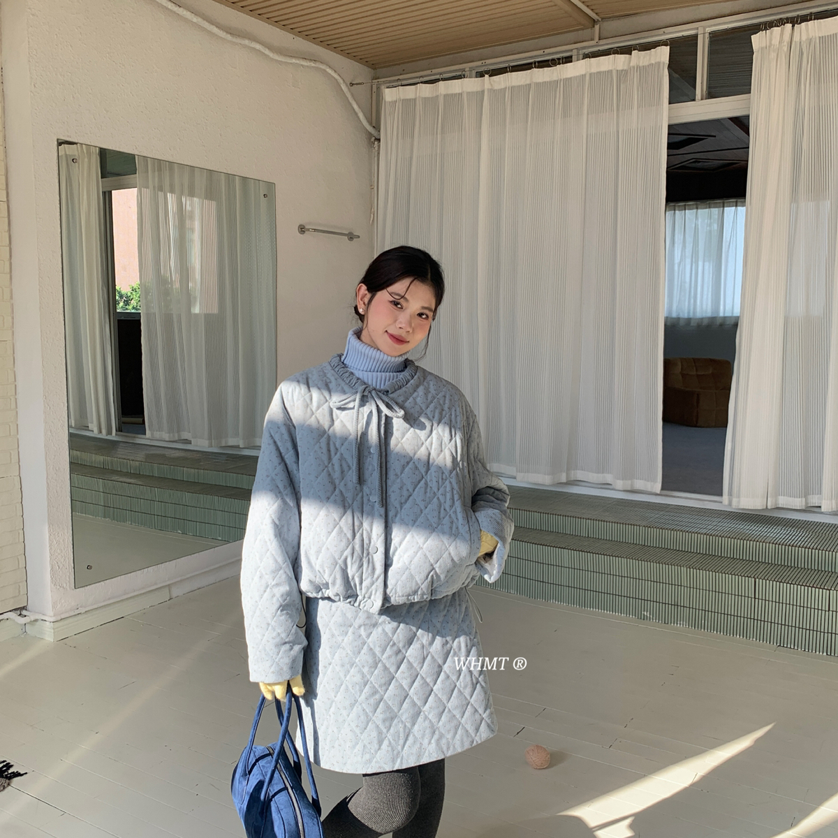 RS.WHMT-韩系减龄系带灯芯绒碎花羽绒外套+松紧腰短裙两件套装