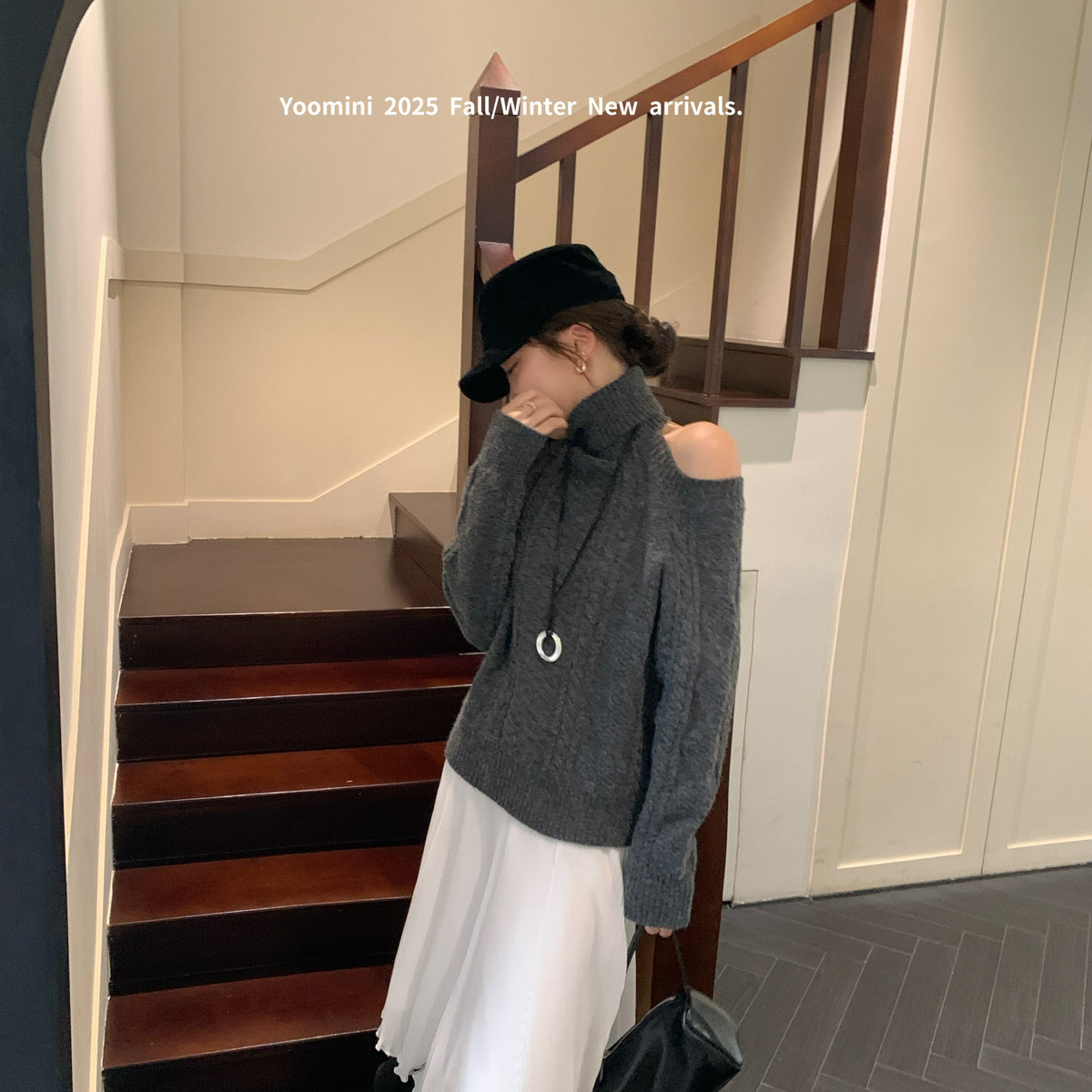 YOOMINI-·高领羊毛露背纹理气质氛围感宽松毛衣2025秋冬保暖毛衣