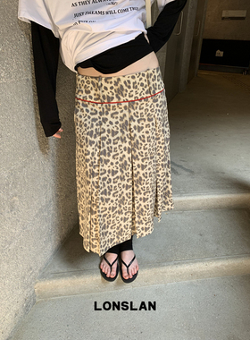 LONSLAN25SUMMER 设计感腰边红色线条豹纹百褶半裙