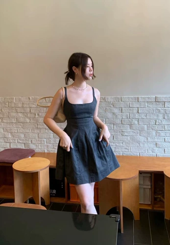 LONSLAN ЛЕТО 2023, обтягивающая талию юбка с квадратным вырезом сзади и перекрещенными подтяжками