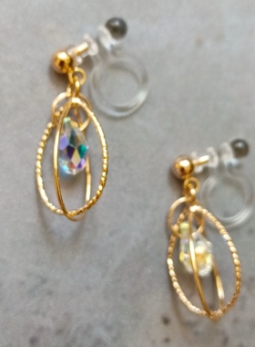 日本设计独特绝美椭圆水滴超闪水晶吊坠耳钉无耳洞树脂u型耳夹女