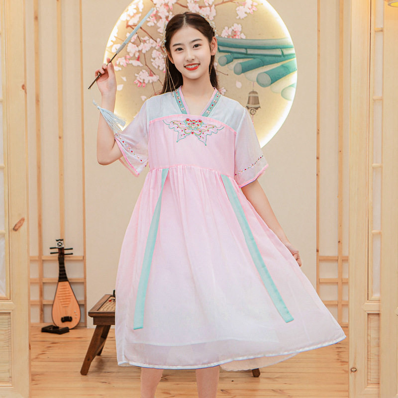 适合胖女孩的连衣裙汉服夏季穿搭青少年胖女孩古装裙子中大童夏装