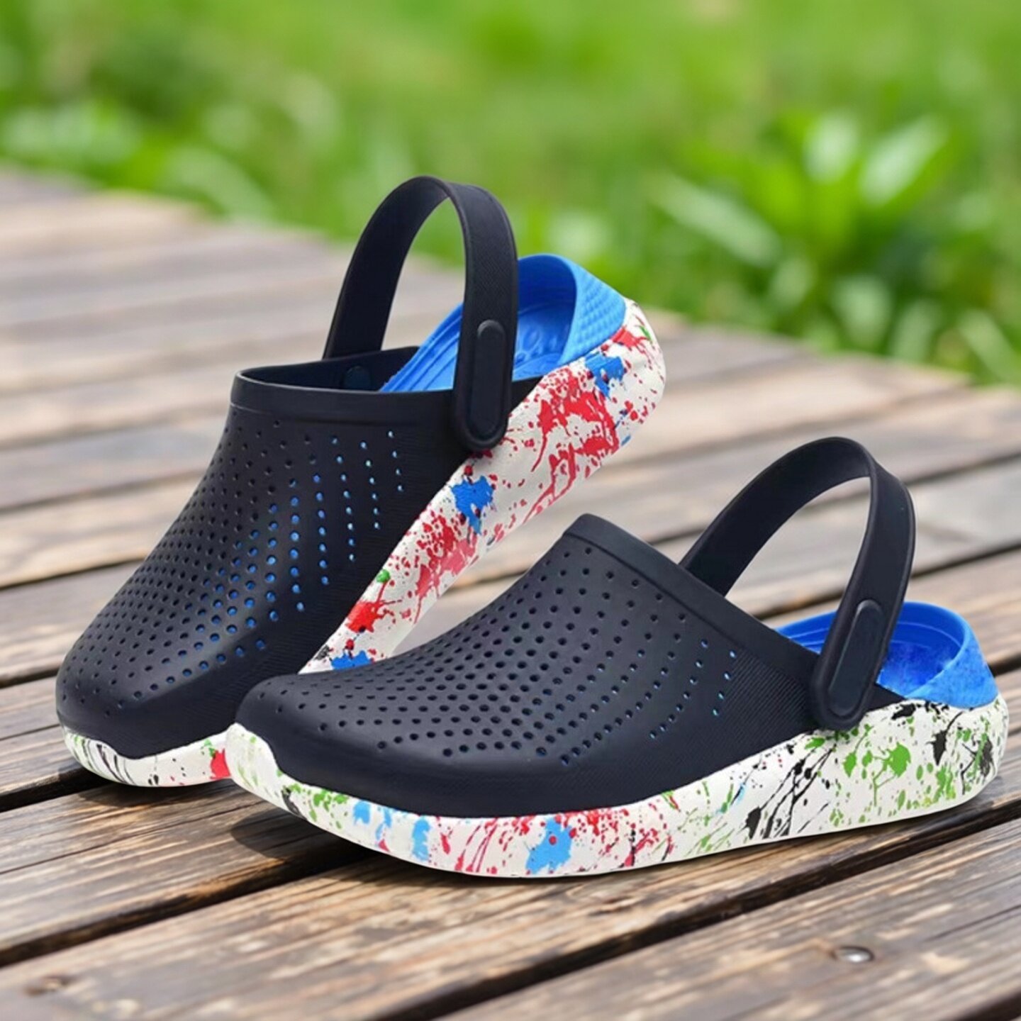 新款迷彩克罗格印花洞洞鞋男女新款沙滩鞋软底防滑户外包头凉拖鞋