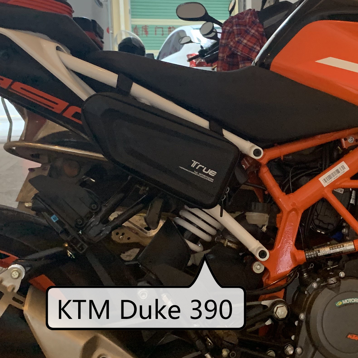 KTM duke390duke25 RC390边包 改装侧边包挂包 硬壳三角包 工具包