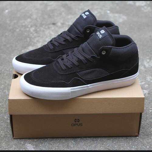 OPUS滑板鞋系带男士运动中帮黑白