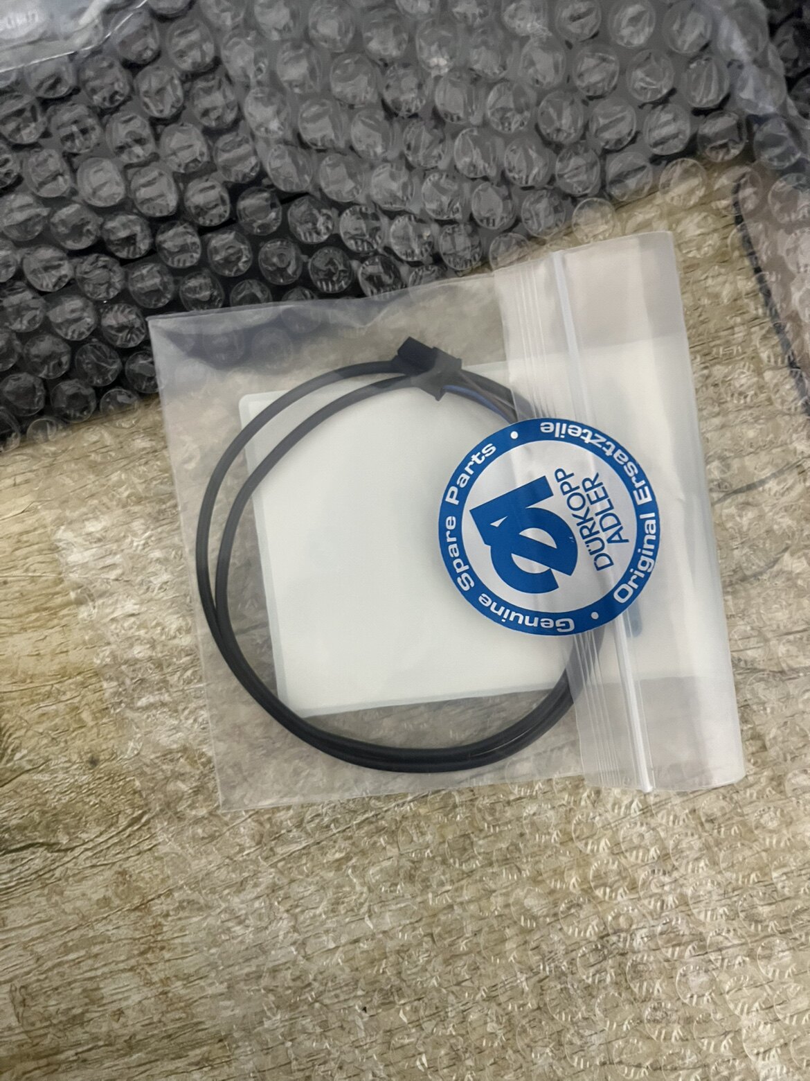 杜克普581锁眼机下刀气缸感应器