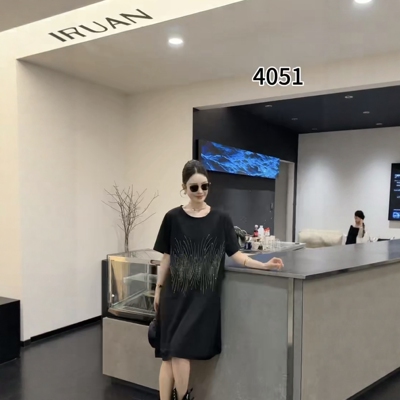 【5.14慧姐大码女装】2026新款半袖HT彤4051-7022