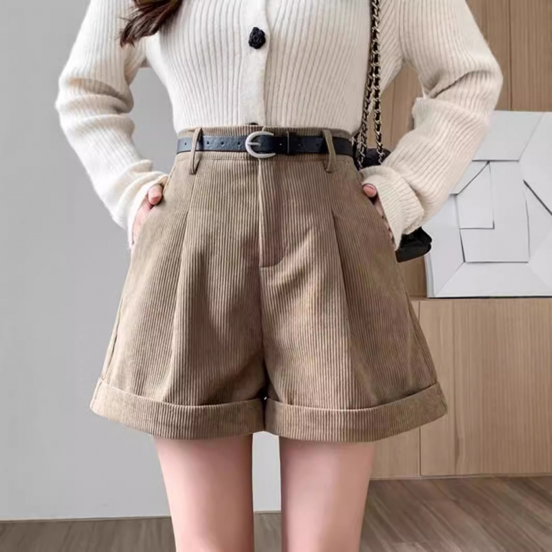 美拉德咖色灯芯绒短裤女外穿2025