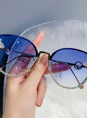 2022新款镶钻猫眼复古太阳镜渐变