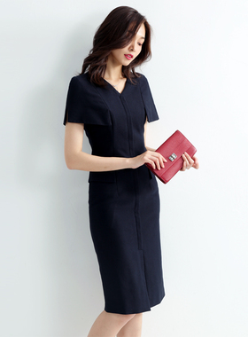 ARTIN徕倩2023春夏新品修身显瘦气质优雅V领棉质连衣裙女OP5075-1