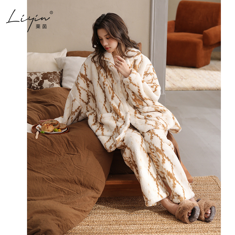 栗茵原创冬季舒棉绒韩系开衫女士睡衣保暖可外穿珊瑚绒家居服套装