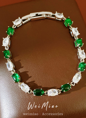 复古锆石椭圆形卡扣手链感轻奢手环精致气质百搭个性手饰