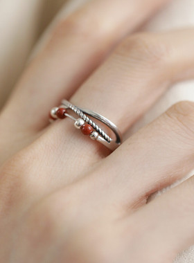 925银复古新中式路路通转运珠戒指环南红玛瑙可移动三层开口调节