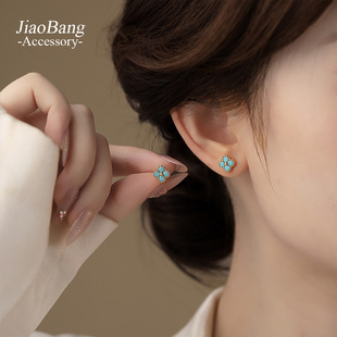 银针小巧精致绿松石耳钉养耳洞简约百搭耳环优雅轻奢感耳饰女