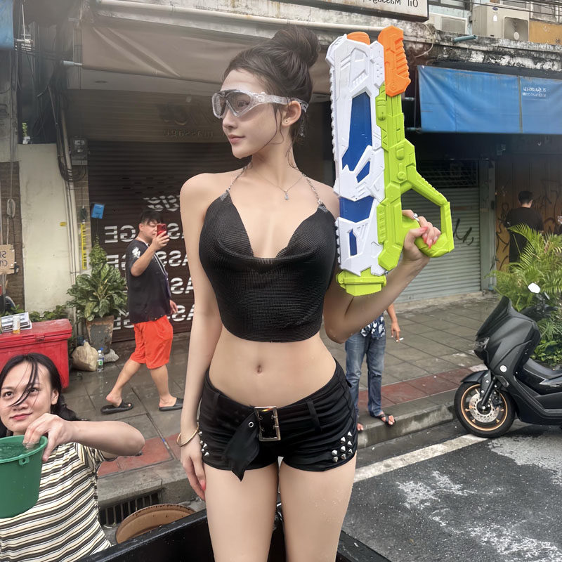夜店名媛演出金属亮片拼接挂脖背心女夏辣妹露背设计感链条上衣女