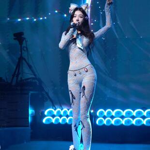 纯欲演出主播拍照夜店新款性感透视镂空高腰紧身长袖蕾丝连体衣裤