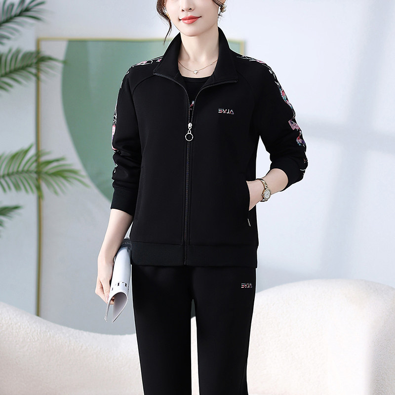 春季女黑色拉链显瘦运动三件套